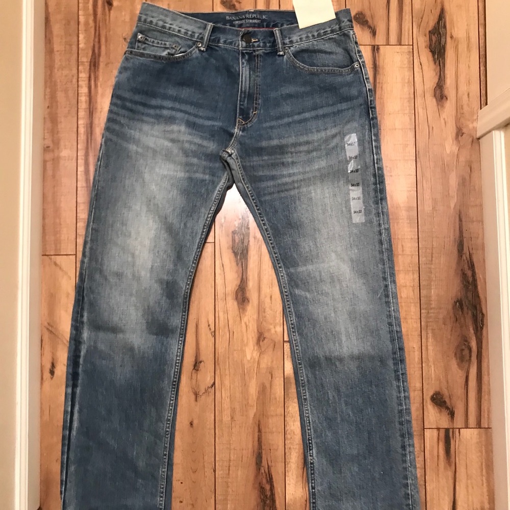 Brand new men’s Banana Republic jeans!